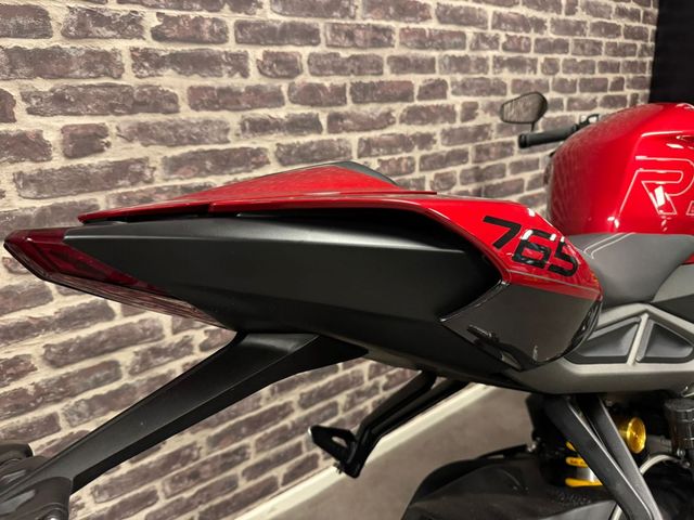 triumph - street-triple-rs