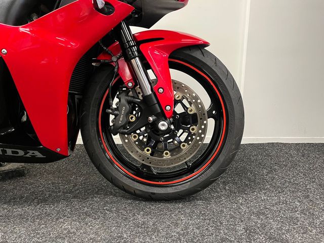 honda - cbr-600-rr
