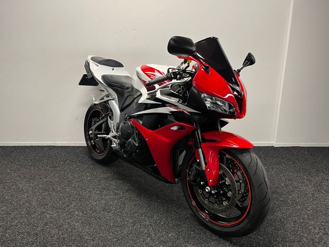 honda - cbr-600-rr