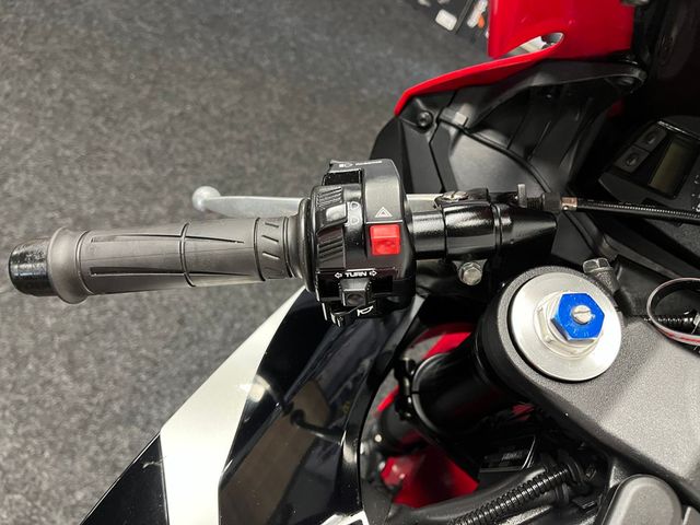honda - cbr-600-rr