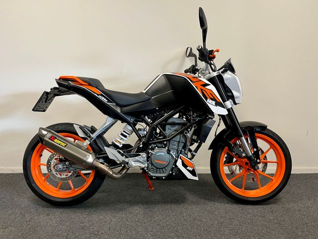ktm - 125-duke