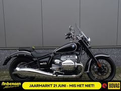 BMW R 18