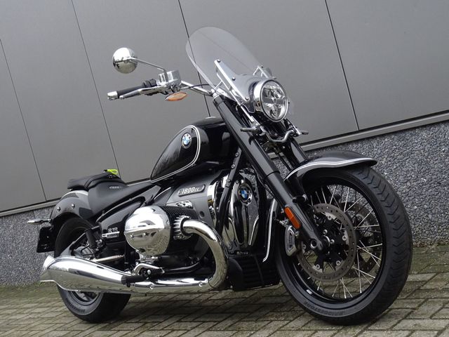 bmw - r-18