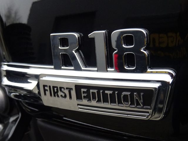 bmw - r-18