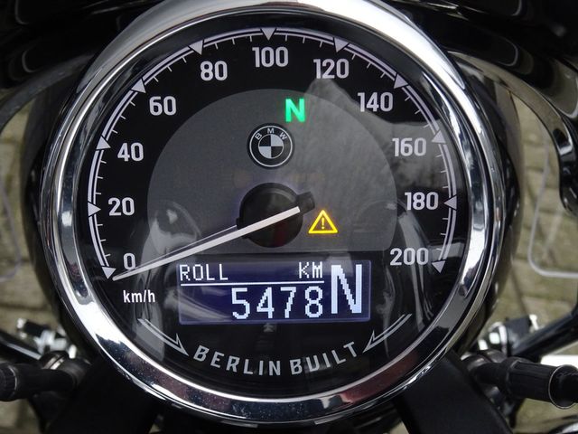 bmw - r-18
