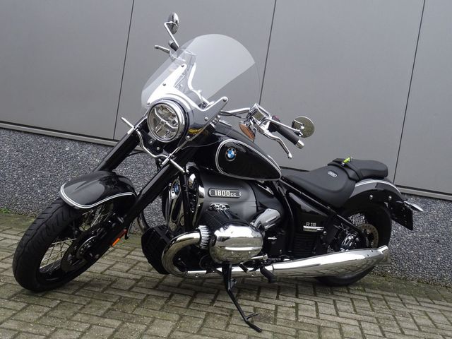 bmw - r-18