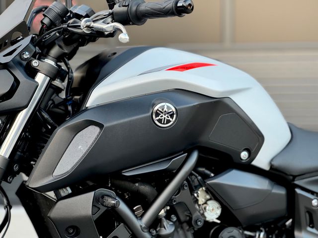 yamaha - mt-07-abs
