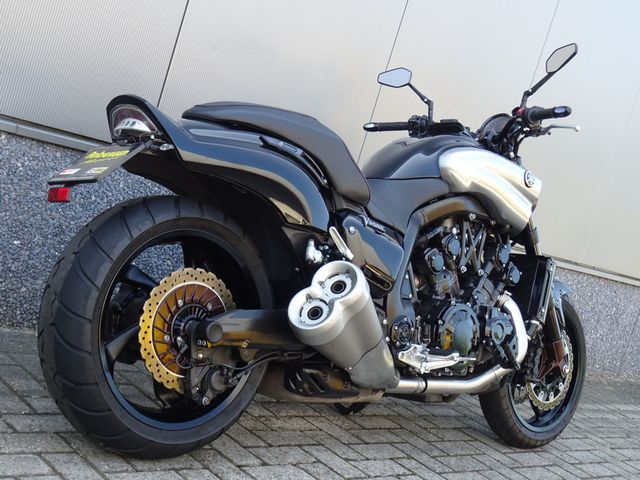 yamaha - vmax