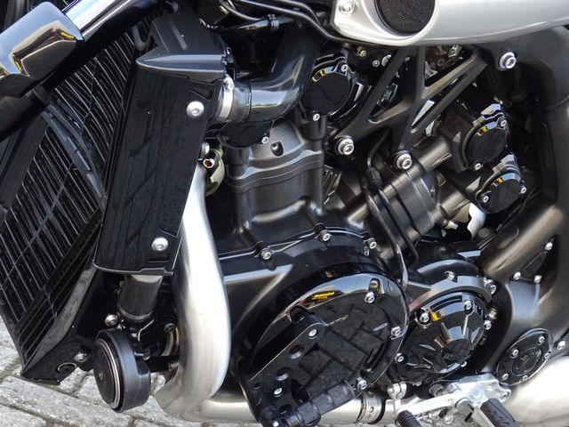 yamaha - vmax