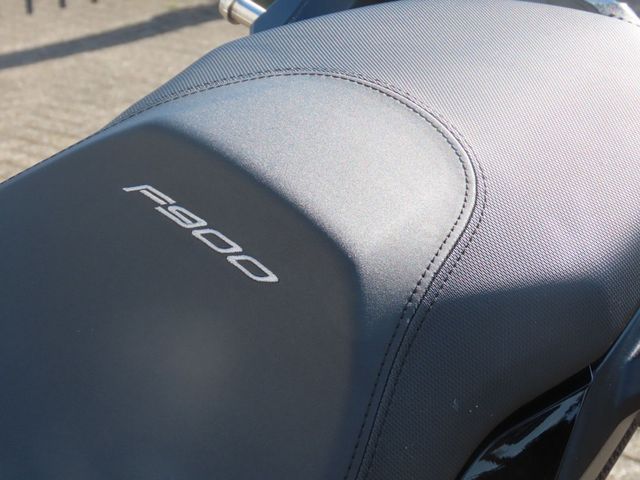 bmw - f-900-xr