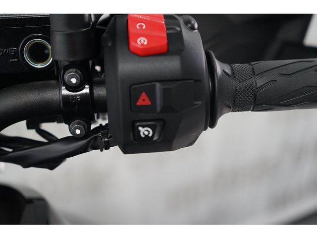 suzuki - v-strom-1050