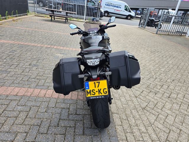 suzuki - gsx-s-1000-gt