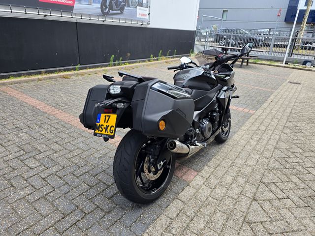 suzuki - gsx-s-1000-gt