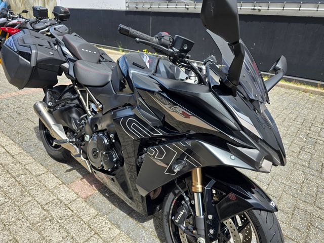 suzuki - gsx-s-1000-gt