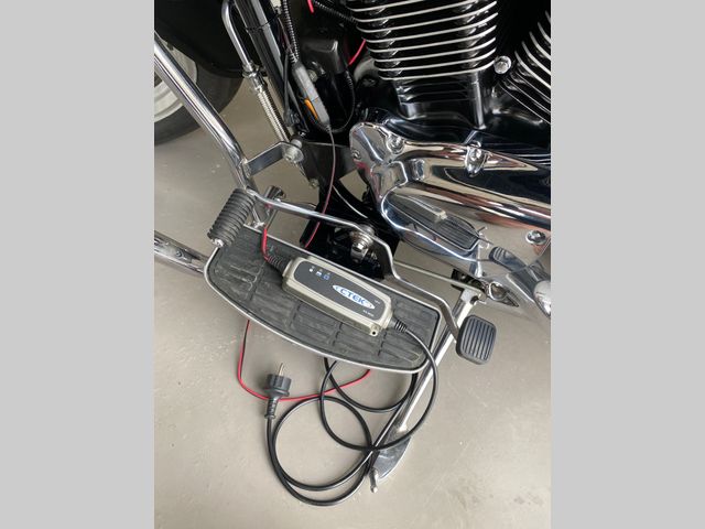 suzuki - 1500-intruder-lc