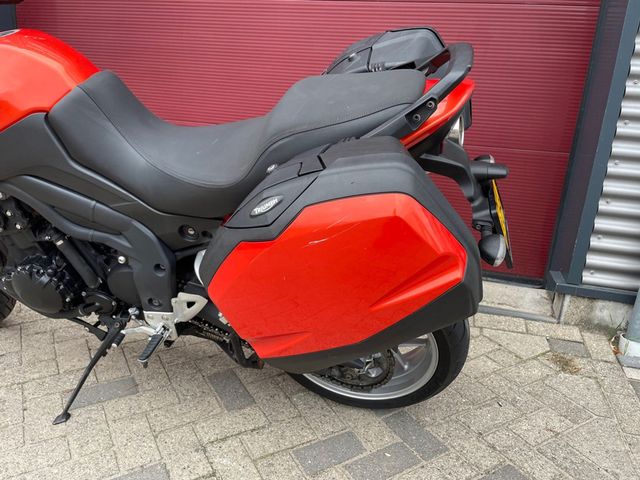 triumph - tiger-1050-abs