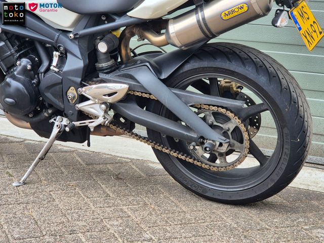 triumph - street-triple-675
