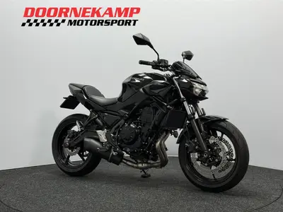 KAWASAKI Z650 – foto 2
