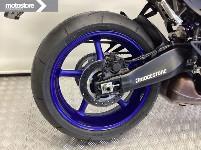 yamaha - yzf-r9
