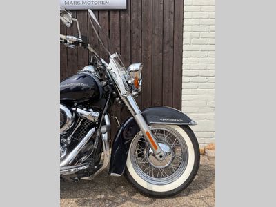 HARLEY-DAVIDSON SOFTAIL DELUXE – foto 3