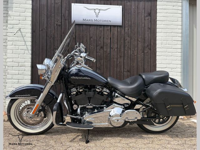 harley-davidson - softail-deluxe