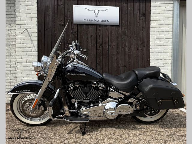 harley-davidson - softail-deluxe