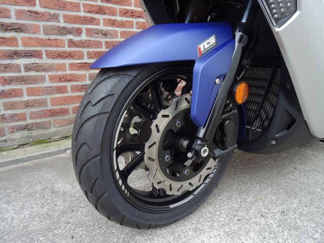 sym - maxsym-400