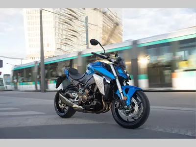 SUZUKI GSX-S 950 – foto 4