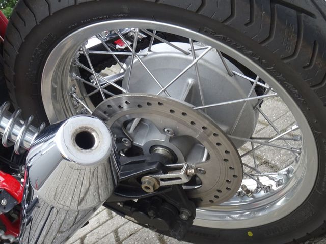 triumph - thruxton-900