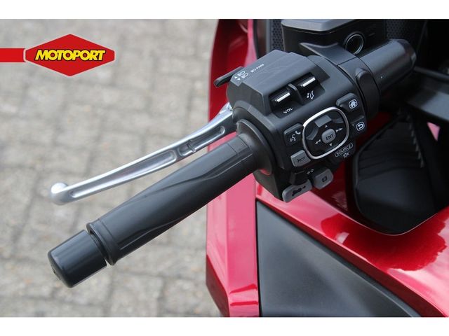 honda - gl-1800-goldwing-abs