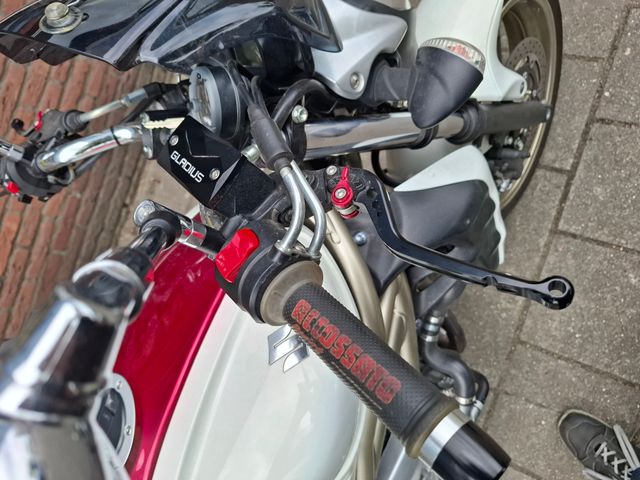 suzuki - sfv-650-gladius