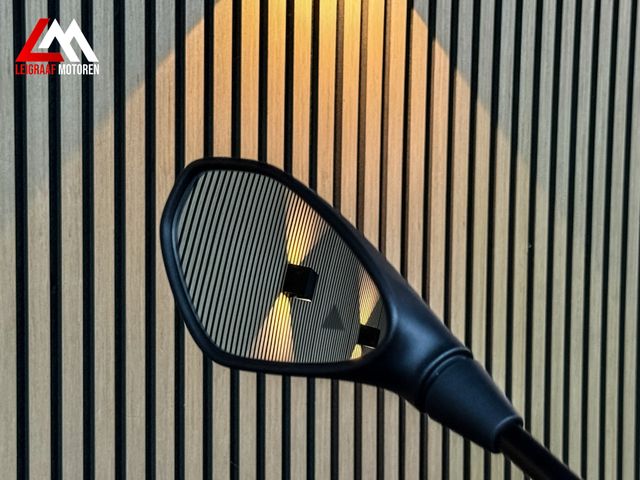 bmw - r-1300-gs-adventure