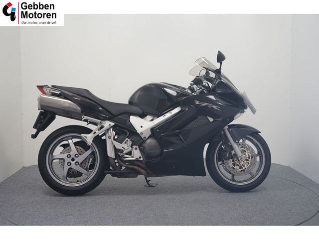 honda - vfr-800-fi