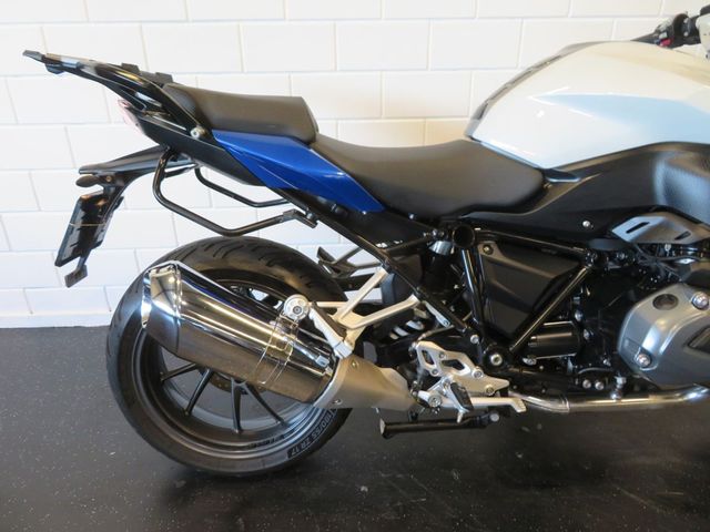 bmw - r-1100-rs-abs