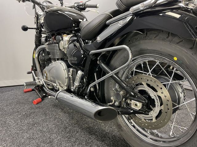 triumph - bonneville-speedmaster