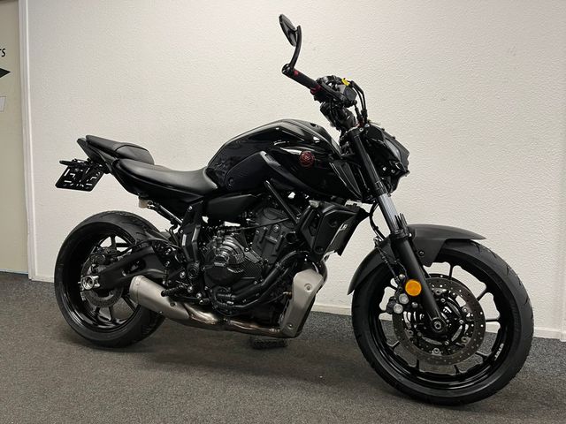 yamaha - mt-07-abs