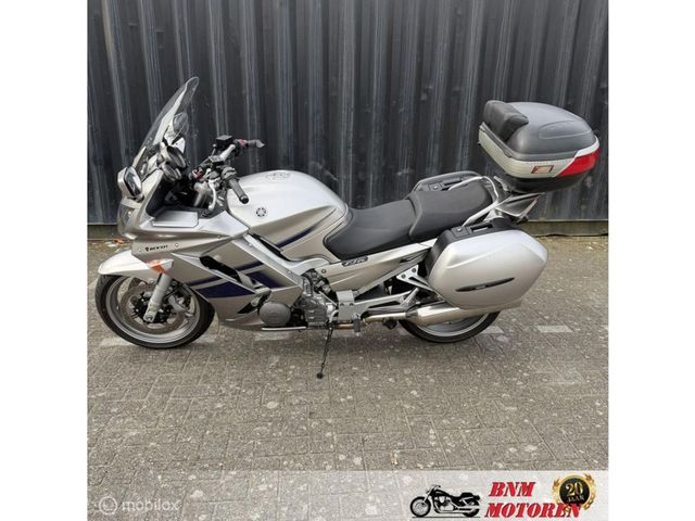 yamaha - fjr-1300
