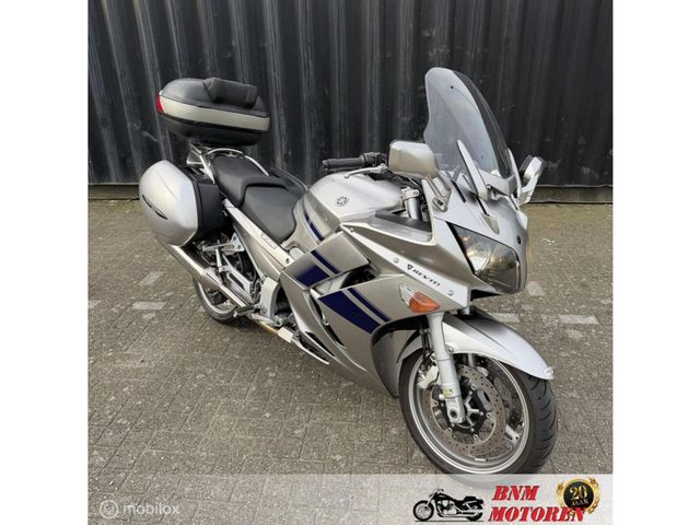 yamaha - fjr-1300