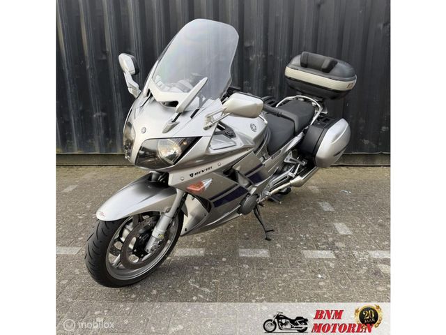 yamaha - fjr-1300