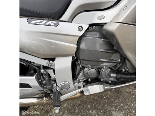 yamaha - fjr-1300