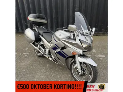 YAMAHA FJR 1300 – foto 3