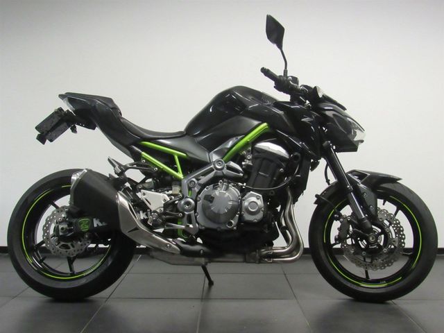 kawasaki - z900