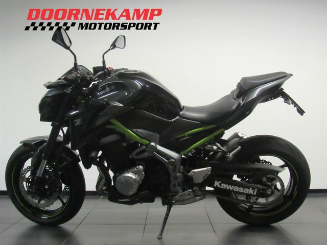 kawasaki - z900