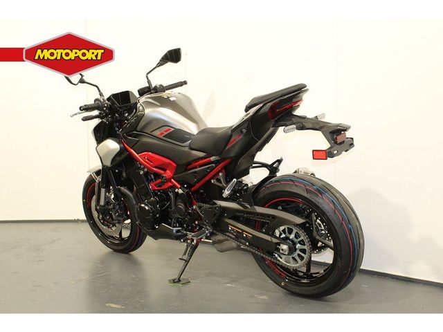 kawasaki - z900-70kw-performance