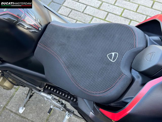 ducati - streetfighter-v4s