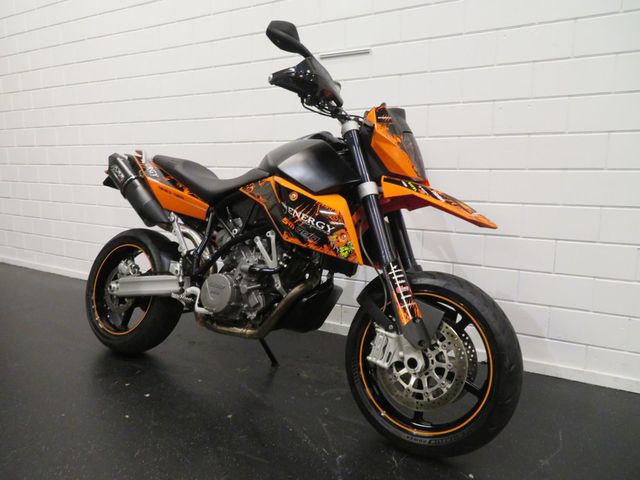 ktm - 990-supermoto-r