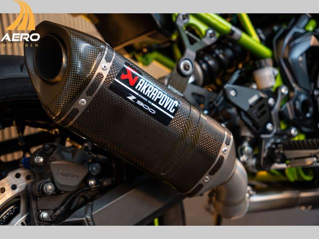 kawasaki - z900