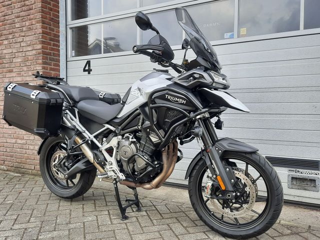triumph - tiger-1200-gt