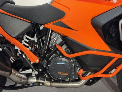 KTM 1290 SUPER ADVENTURE S – foto 3