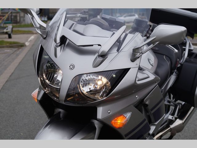 yamaha - fjr-1300
